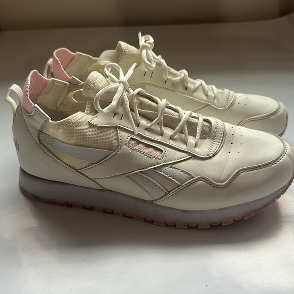 Reebok Glide Pink Chalk Running Shoe 7.5 - Picture 2 of 8